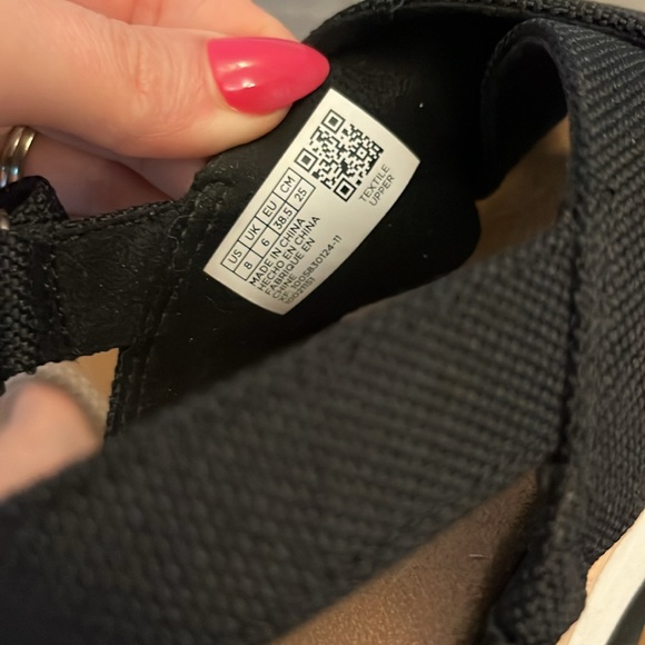 Toms Diana Crossover Wedges - Picture 8 of 12